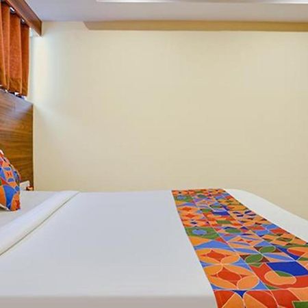 Fabexpress Royal Park I Hotel Mumbai Bagian luar foto